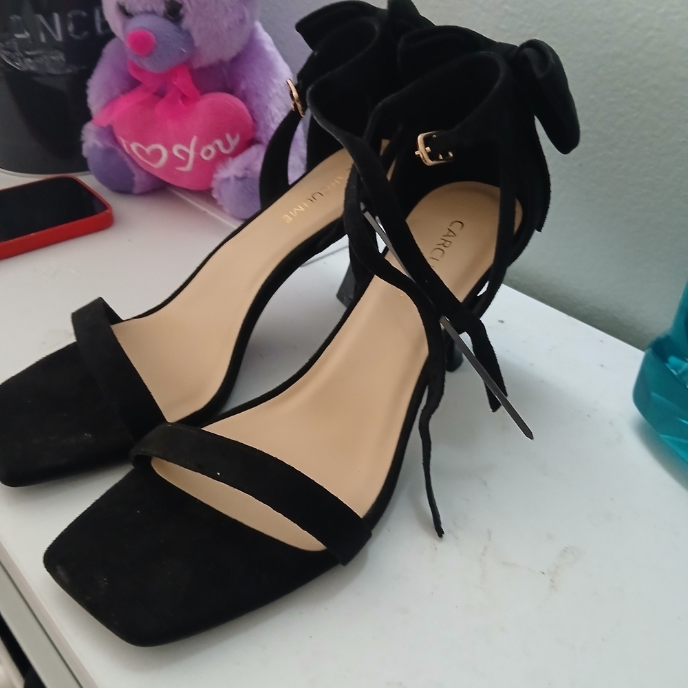 Elegant Black Women's Heels - Picture 7 of 7